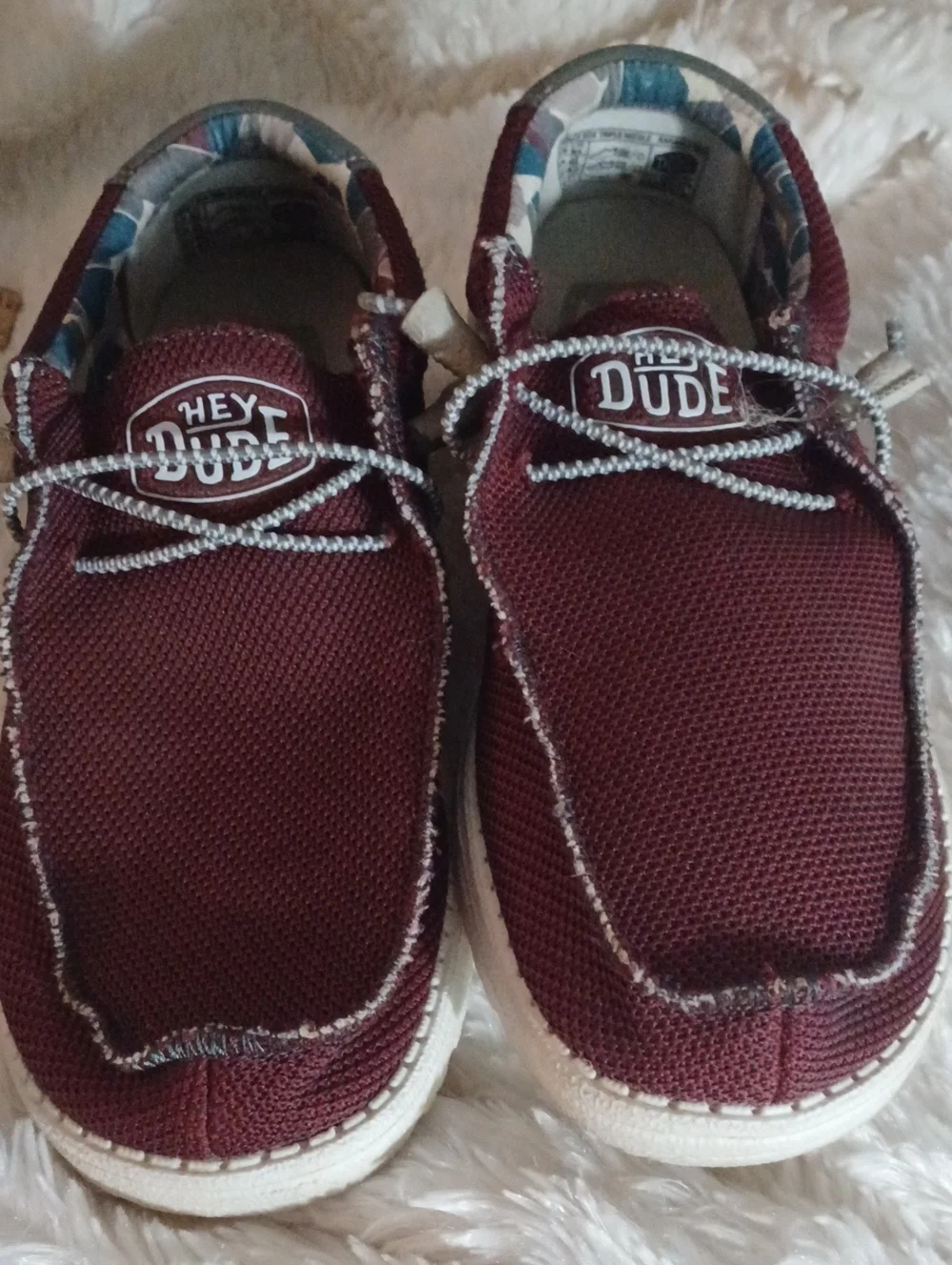Unisex Hey Dudes Women Sz11 Men Sz9